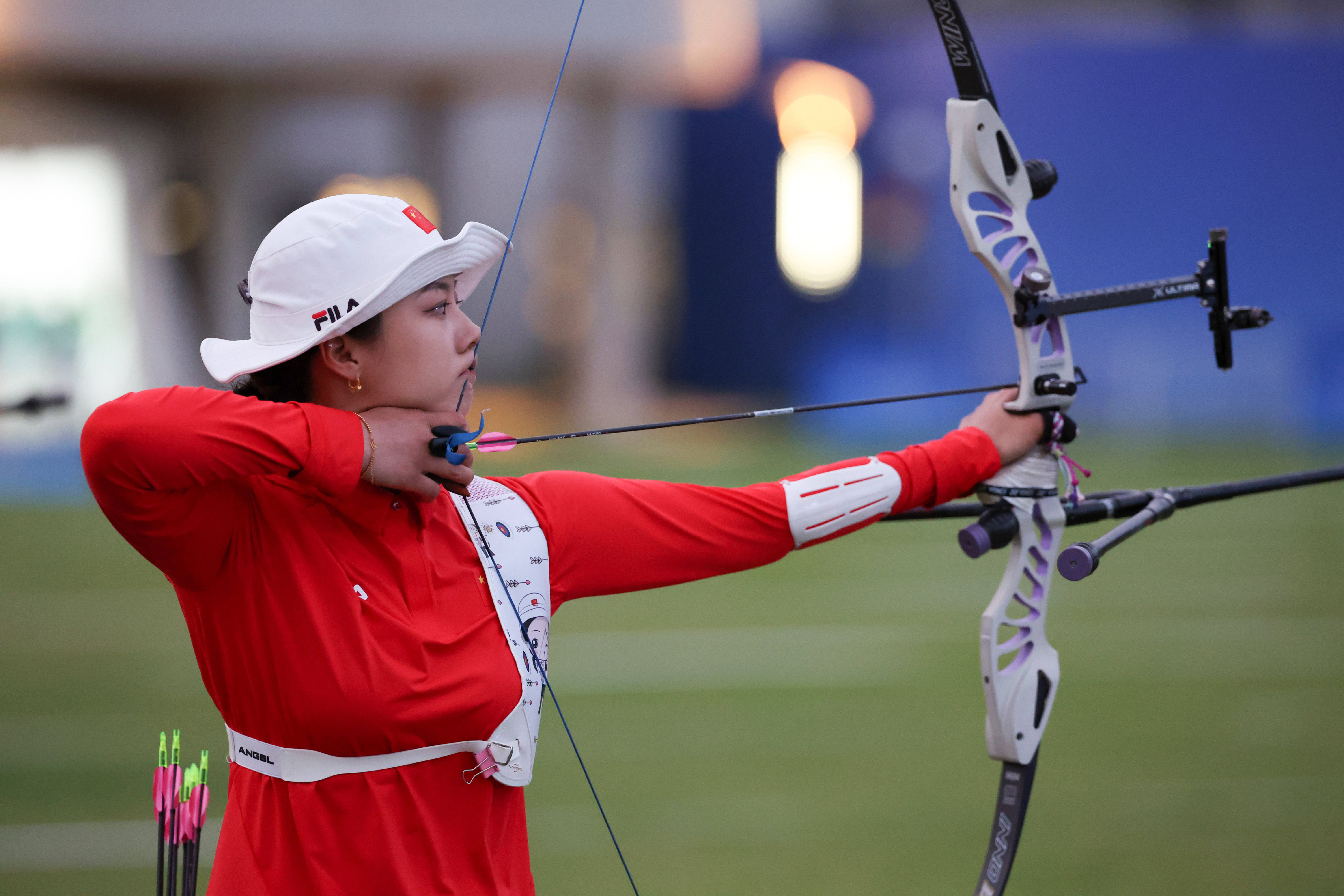 瑞典选手在射箭项目中稳定发挥，夺冠