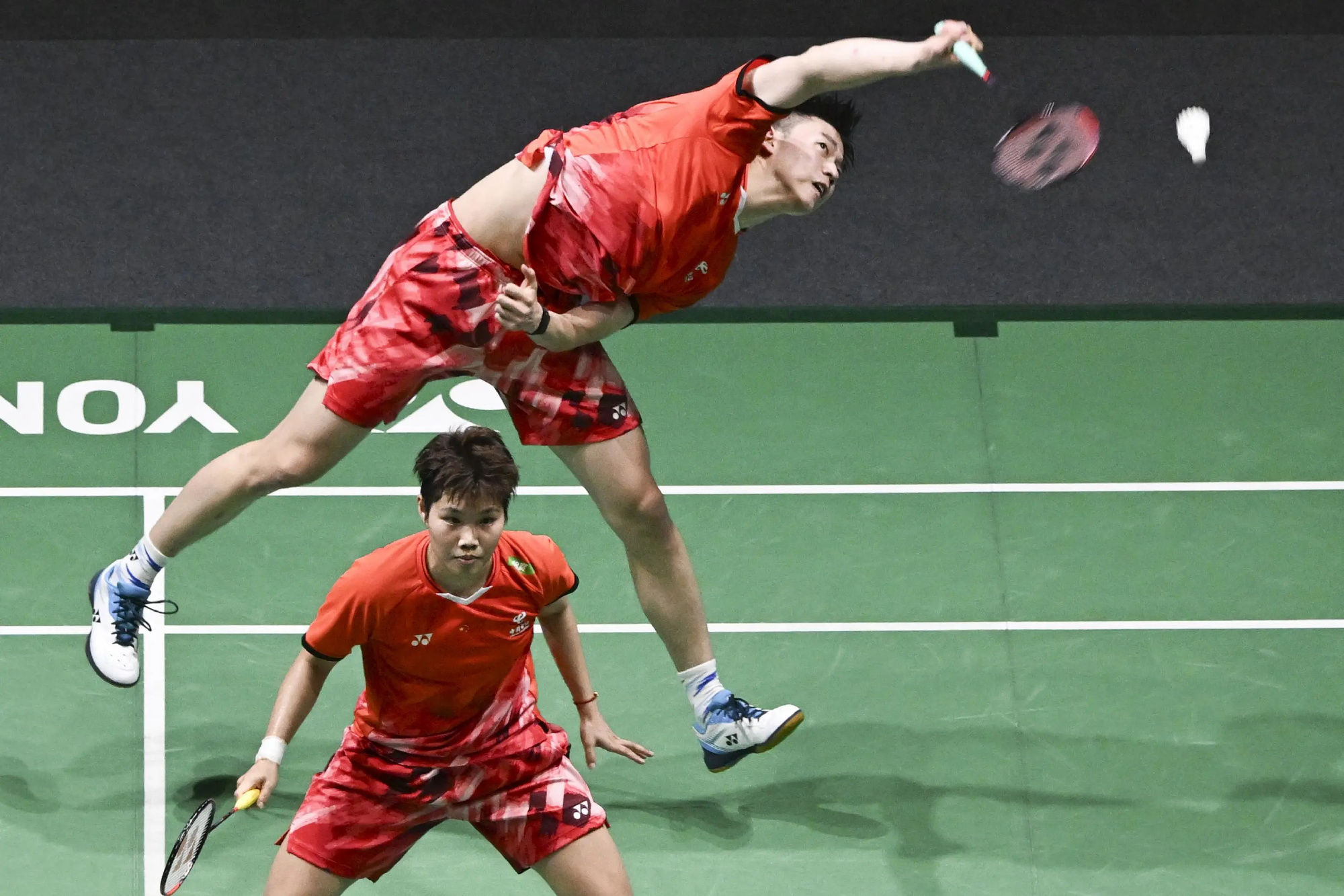 印度羽毛球队鏖战日本羽毛球队，马琳高光表现