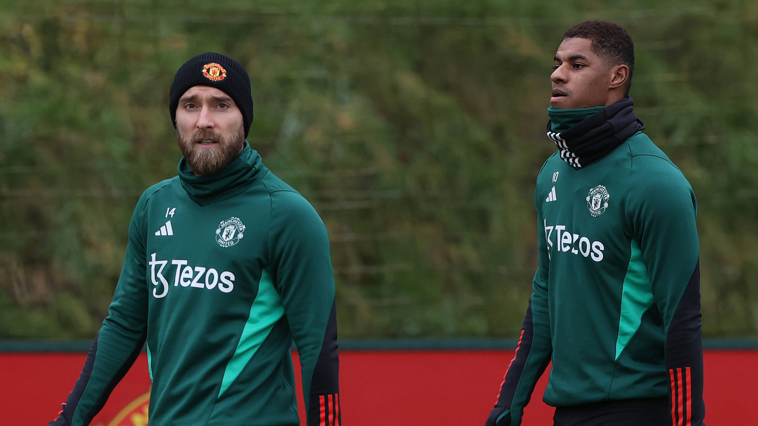 曼联碾压那不勒斯，阿圭罗刷新纪录