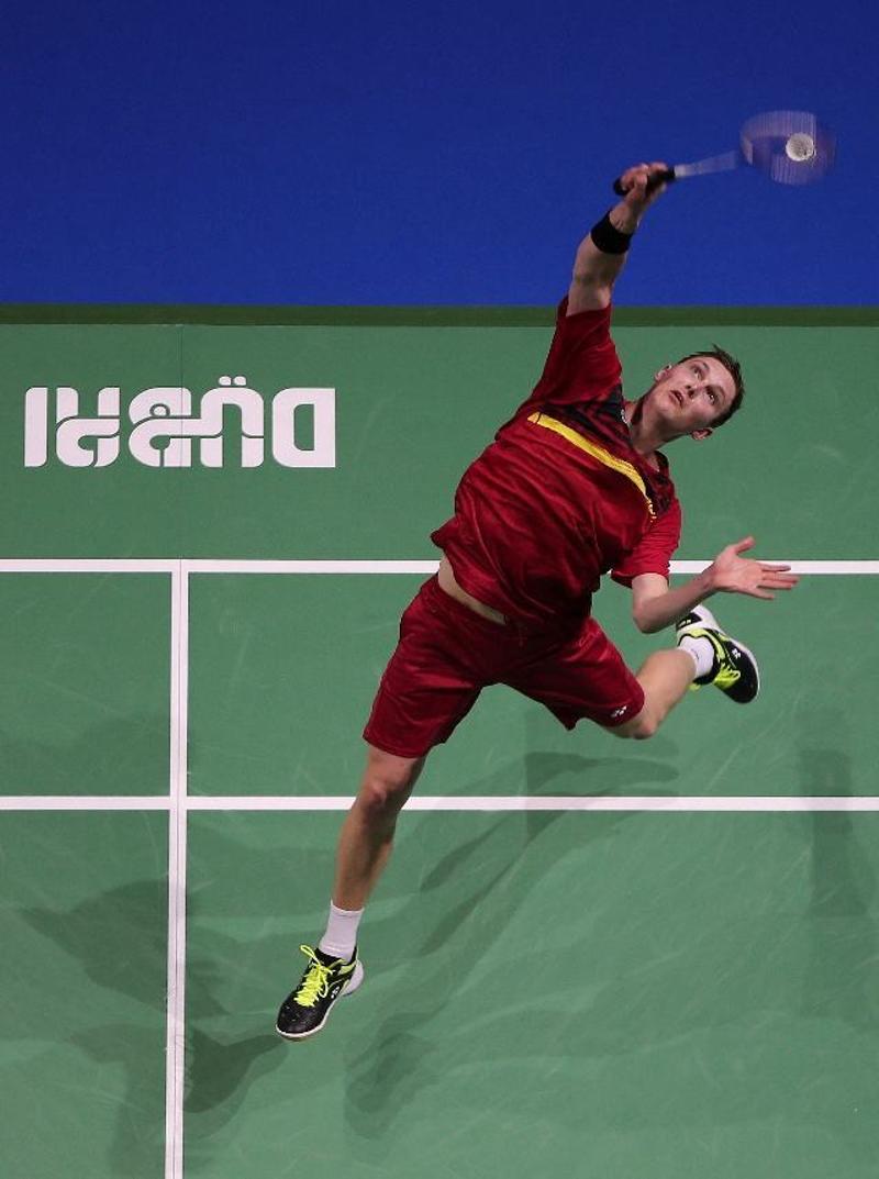 泰国队碾压印度队，安赛龙高光表现