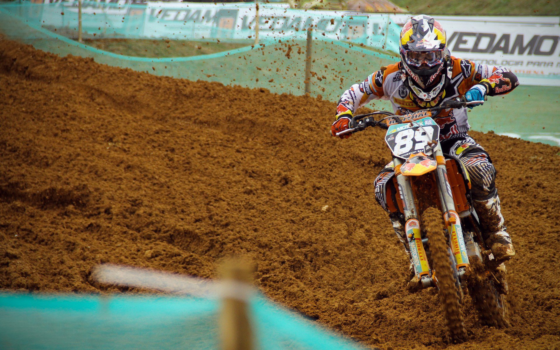 伊斯坦布尔之夜的回响，当劳塔罗的里程碑照亮土耳其足球的唯一胜利